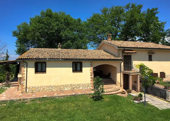 Romantic Hideaway In Lazio 度假居