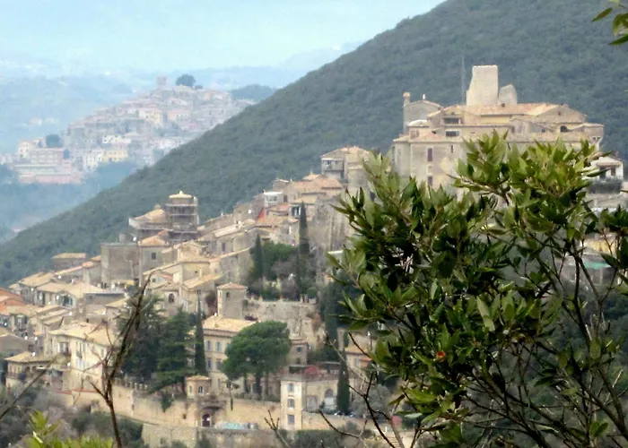 Romantic Hideaway In Lazio 度假居